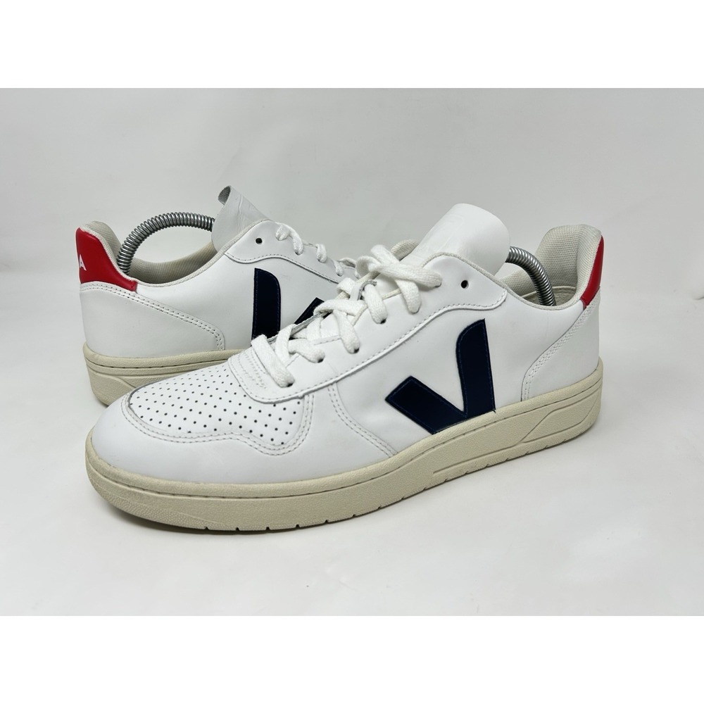 Veja V10 Mens Trainers Size 11 White Leather Low Sneakers Casual Trainers Shoes